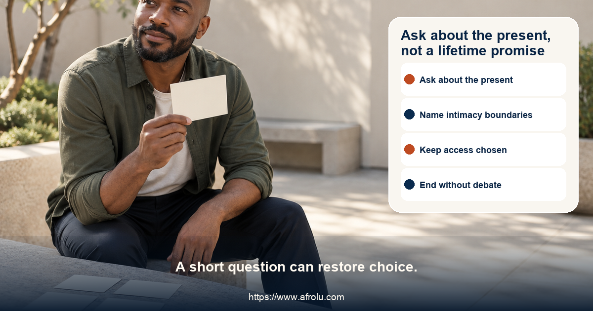 Clearly adult man in a neutral public courtyard holding a blank discussion card beside four smaller blank cards on a stone surface.